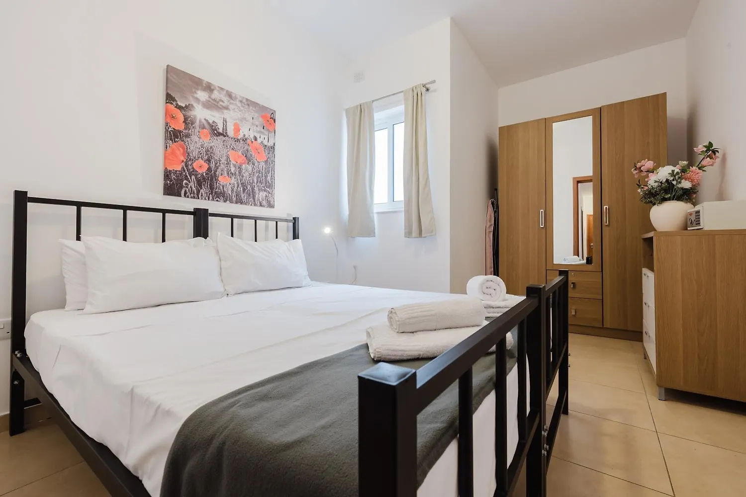 Tropea Court Sliema Apartment 6B By Homely